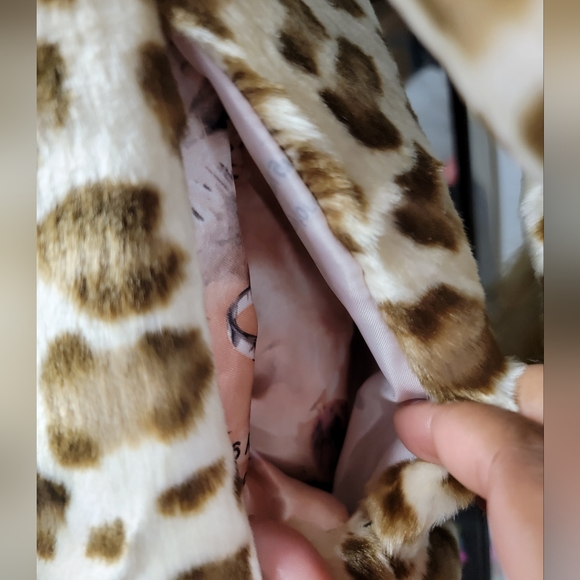 Leopard Fur Coat - Picture 4 of 5